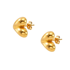Orecchini a perno a cuore 3D in acciaio inossidabile placcato oro 18K con finitura a specchio