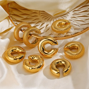 Boucles D'Oreilles Ear Cuffs Acier Inoxydable Plaqué Or Design Creux Style Hip Hop Bijoux De Mode Pour Femmes