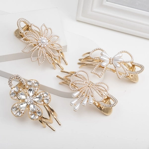 Elegant Flower Bow Hair Claws Alloy Golden Metal Artificial Pearl Rhinestone Hair Clips For Women Korean Style Hair Accessories
