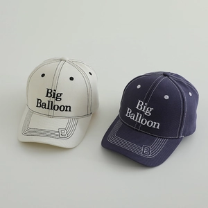 Kids Big Balloon embroidered cotton baseball cap in beige and navy blue for sun protection