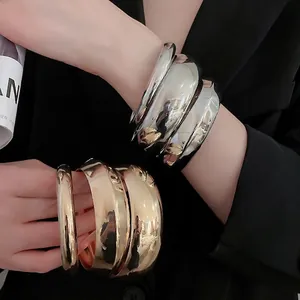 Bracelets Joncs En Métal Poli Minimalistes Haute Brillance Bijoux De Mode Chic Polyvalents Pour Femmes