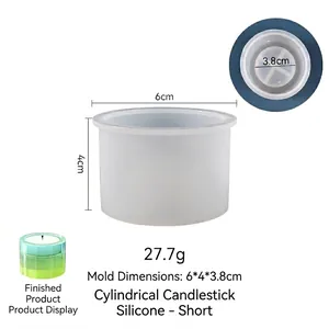 Dettaglio dello stampo in silicone cilindrico per portacandele con dimensioni e peso