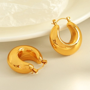 Polished 18K gold plated thick teardrop hoop earrings for women in minimalist style