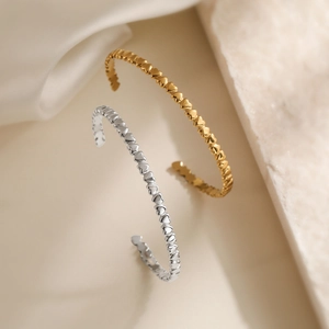 Heart Cuff Bracelet 18K Gold Plated Stainless Steel Linked Dainty Open Bangle Minimalist Fashion Jewelry For Women