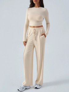 Ensemble Y2K beige tricoté pour femme avec haut court et pantalon large à cordon