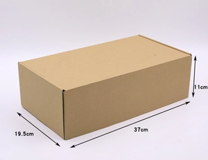 Detailed view of the 37x19.5x11cm brown kraft shipping box for LED decor lights