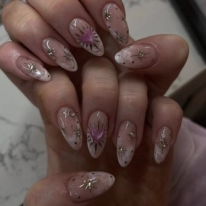 Almond Press On Nails Pink Glitter Heart Gold Star Design Rhinestone Decorated Long French Style Artificial Fingernails