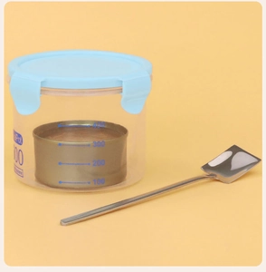 500ml transparent pet food storage jar with blue lid, metal scale liner and metal spoon