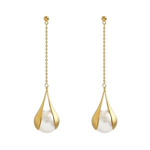 Elegant gold drop earrings with long chain and round white pearl in a C-shaped frame
