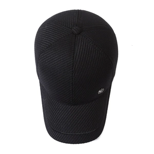 Men's winter baseball cap with ear protection in black ribbed fabric and metal accent