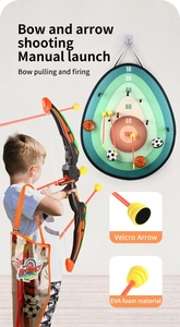 Dettaglio del set arco per bambini con frecce in schiuma EVA e bersaglio punteggio