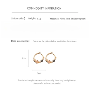 Detail of vintage enamel flower hoop earrings with pearls, 3cm size and 6.1g weight info