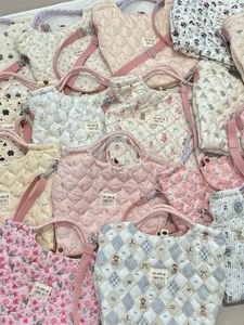 Women Quilted Tote Bag Cartoon Print Padded Shoulder Crossbody Handbag With Braided Handle Adjustable Strap