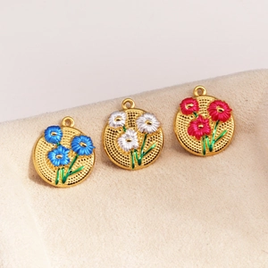 Französische Emaille-Blumenanhänger in Blau, Weiß und Rosa auf Gold-Metallgitter