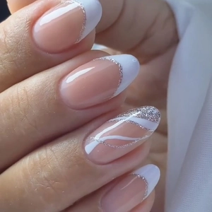 Press On Nails Almond Shape Nude Pink French Tip Silver Glitter Wavy Design Elegant Artificial Finger Nails For Women