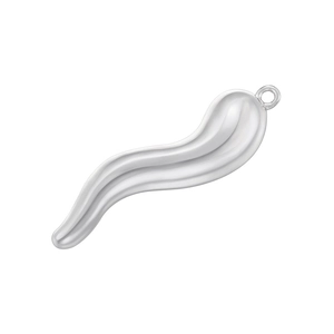 Polished silver curved chili pepper pendant with wavy texture in 18K gold plated copper