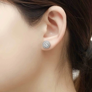 Hip hop style 925 silver stud earring with round cubic zirconia halo setting for men