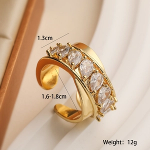 Detail view of gold ring with teardrop zircons showing 1.3cm size and 1.6-1.8cm diameter