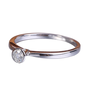 Elegant minimalist silver bezel set round cut diamond solitaire ring for women