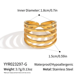 Specifiche dell'anello multistrato in acciaio inossidabile placcato oro 18k con dimensioni