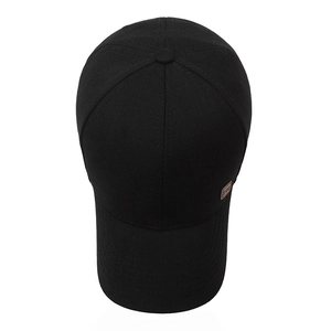 Classic black cotton baseball cap for men featuring a curved brim and side metal badge