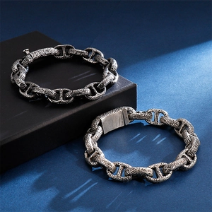 Men Retro Chain Bracelet 316L Stainless Steel Hammered Texture Distressed Industrial Punk Style Antique Silver Jewelry