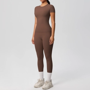 Women's chocolate brown high-stretch yoga set with short sleeve top and leggings
