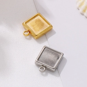 Square stainless steel pendant base in gold and silver finish for jewelry making