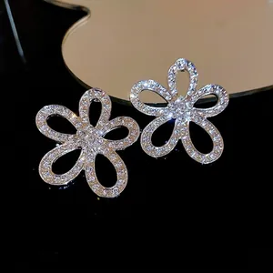 Hollow Out Flower Earrings Alloy Rhinestone With Silver Earring Post Elegant Fashion Jewelry For Women