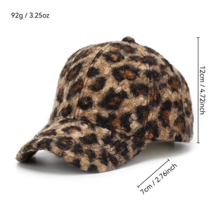 Modische Damen Baseballkappe mit Leopardenmuster aus Kunstpelz inklusive Größenangaben
