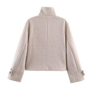 Court manteau chic en laine beige pour femme avec col montant et couture au dos