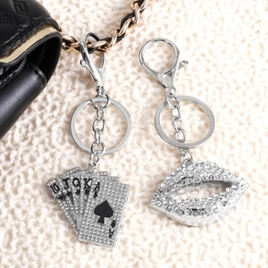 Porte-Clés Lèvres Poker Royal Flush En Strass Étincelant Pendentif Sac En Métal Anneau Porte-Clés Alliage Femme