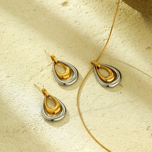 Parure bijoux collier et boucles d'oreilles en acier inoxydable bicolore goutte d'eau