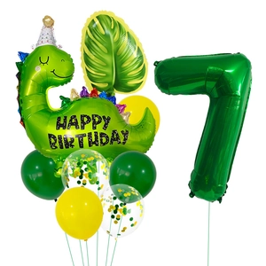 Détail d'un kit de ballons dinosaures de 32 pouces avec le chiffre 7 pour anniversaire