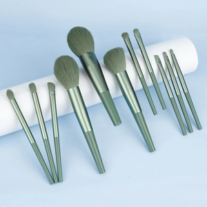 Kit de 10 pinceaux de maquillage vert sauge pour fond de teint et fard à paupières