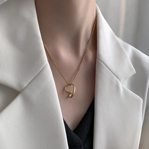 Minimalist irregular geometric pendant gold necklace for women worn on neck