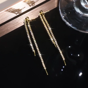 Exquisite gold long tassel drop earrings with sparkling crystals for elegant women