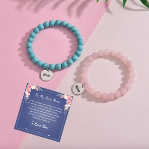 Bracelets en perles pour la fête des mères avec breloques Mom et carte de vœux