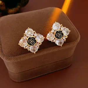 Orecchini A Lobo A Rombo Con Rosa Nera E Zircone Rame Placcato Oro Per Donna Gioielli Alla Moda Con Silver Earring Post