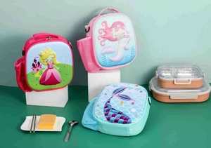 Detailed view of 3D embossed cartoon EVA lunch bags for kids with mesh side pockets