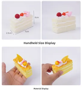 Detail van 7cm mousse cake speelgoed met crèmetextuur en kersendecoratie