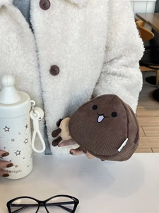 Cute chestnut-shaped plush coin purse with cartoon face and high-capacity storage