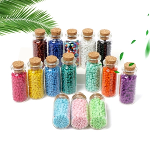 Set di 14 flaconi di perline colorate da 3mm in vetro con sughero per gioielli fai-da-te