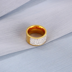 Polished 18k gold plated stainless steel wide ring with sparkling pavé crystals