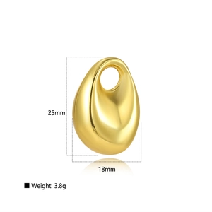 Polished gold water drop pendant detail with dimensions 25mm height and 3.8g weight