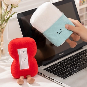 Peluche creativo a forma di cancelleria con bambole a temperino e gomma dal viso carino