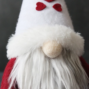 Christmas faceless gnome doll with white heart pattern hat and long beard decoration
