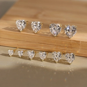 S925 sterling silver heart earrings with emerald-cut crystals in five various sizes