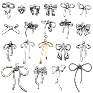 Ciondoli Fiocco in Lega Accessori per Gioielli Fai da Te Ciondolo a Cuore per Collana Bracciale Portachiavi Donna Vintage