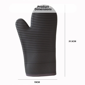 Detailed dimensions of heat-resistant silicone oven glove with anti-slip texture